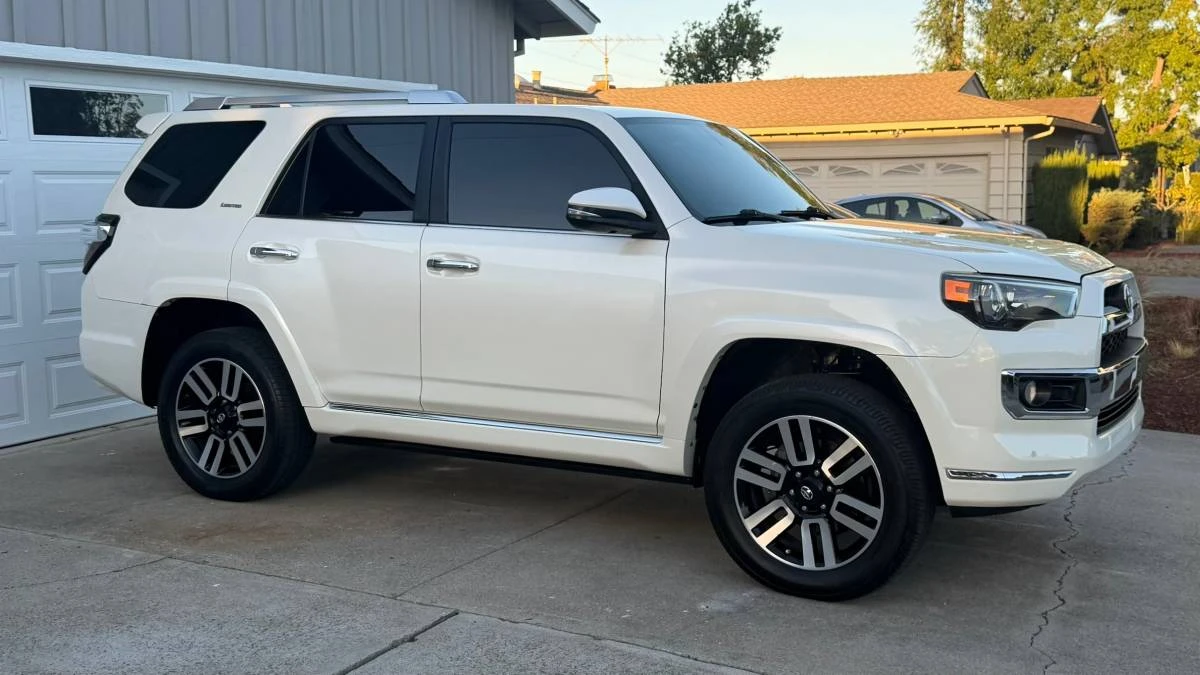 2014 Toyota 4Runner 5th Gen - Image 5 of 22
