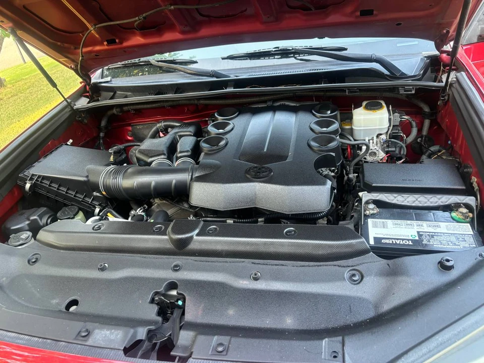 2014 Toyota 4Runner 5th Gen - Image 5 of 7