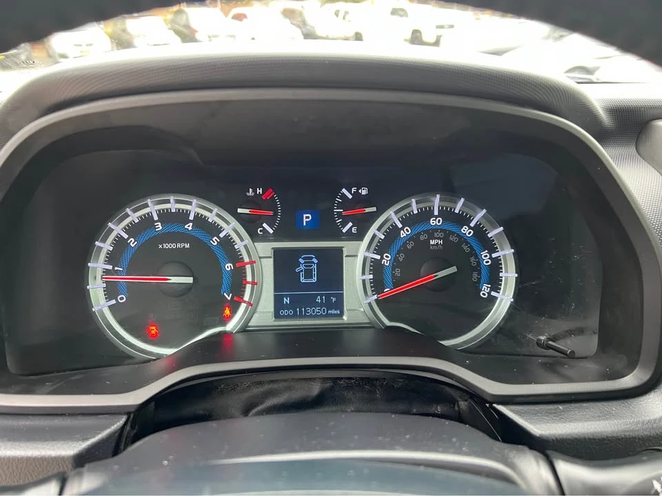 2014 Toyota 4Runner 5th Gen - Image 10 of 20