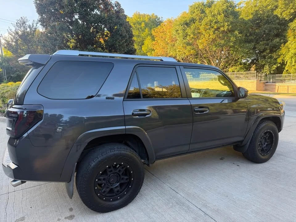 2014 Toyota 4Runner 5th Gen - Image 3 of 15
