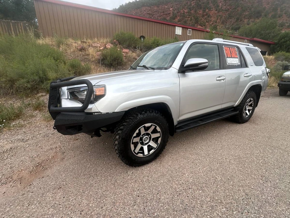 2014 Toyota 4Runner 5th Gen - Image 2 of 18