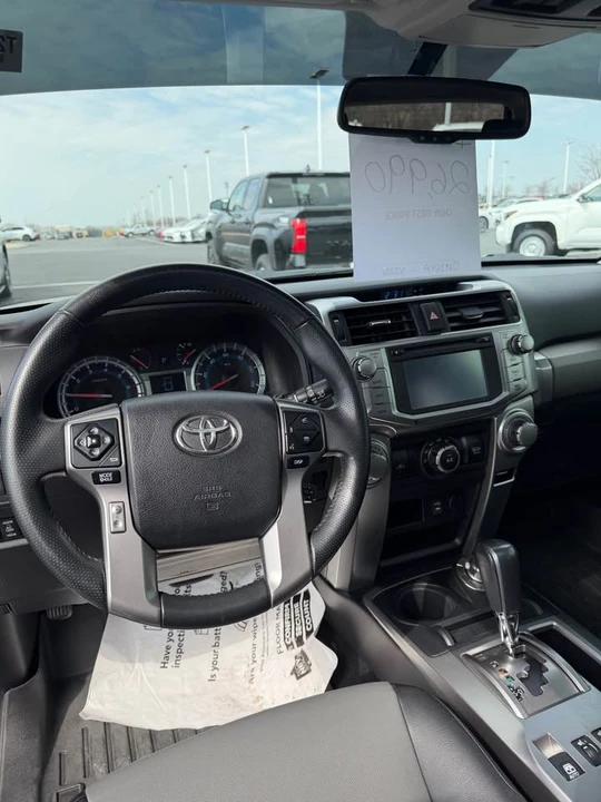 2014 Toyota 4Runner 5th Gen - Image 7 of 12