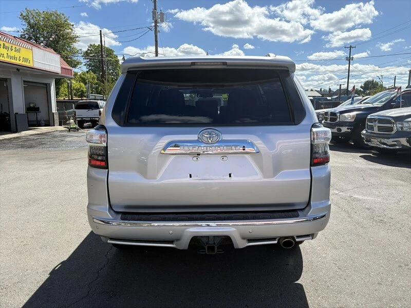 2014 Toyota 4Runner 5th Gen - Image 6 of 17