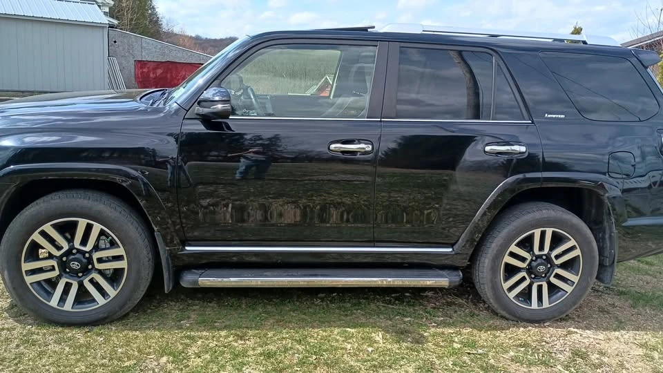 2014 Toyota 4Runner 5th Gen - Image 3 of 18