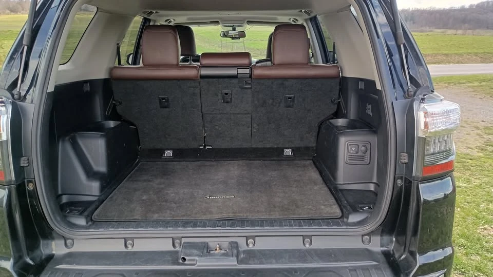 2014 Toyota 4Runner 5th Gen - Image 9 of 18