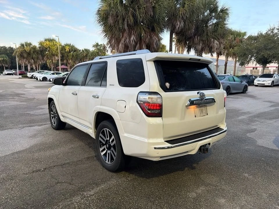 2014 Toyota 4Runner 5th Gen - Image 4 of 9