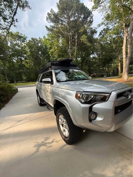 2014 Toyota 4Runner 5th Gen - Image 7 of 9