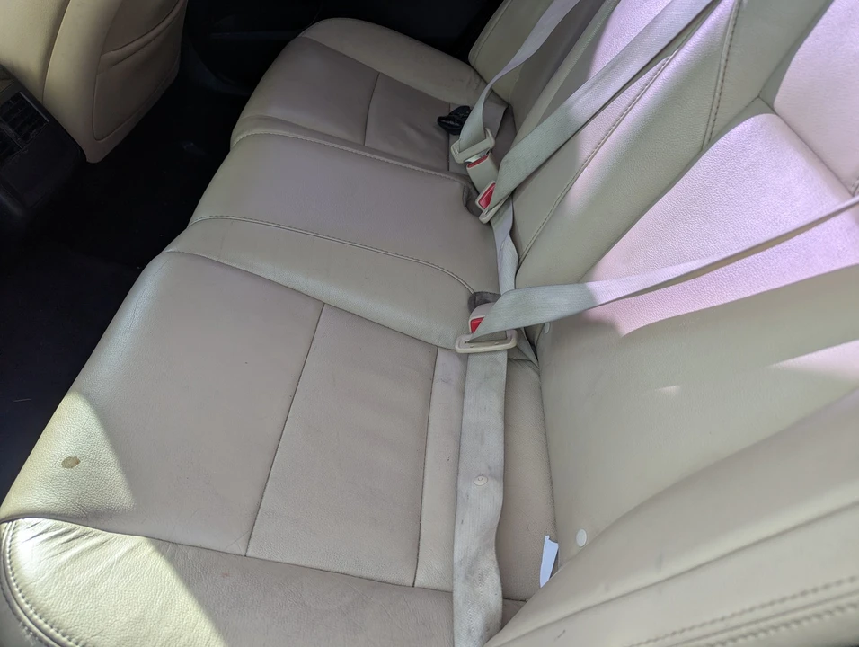 2014 Toyota Avalon 4th Gen - Image 5 of 10