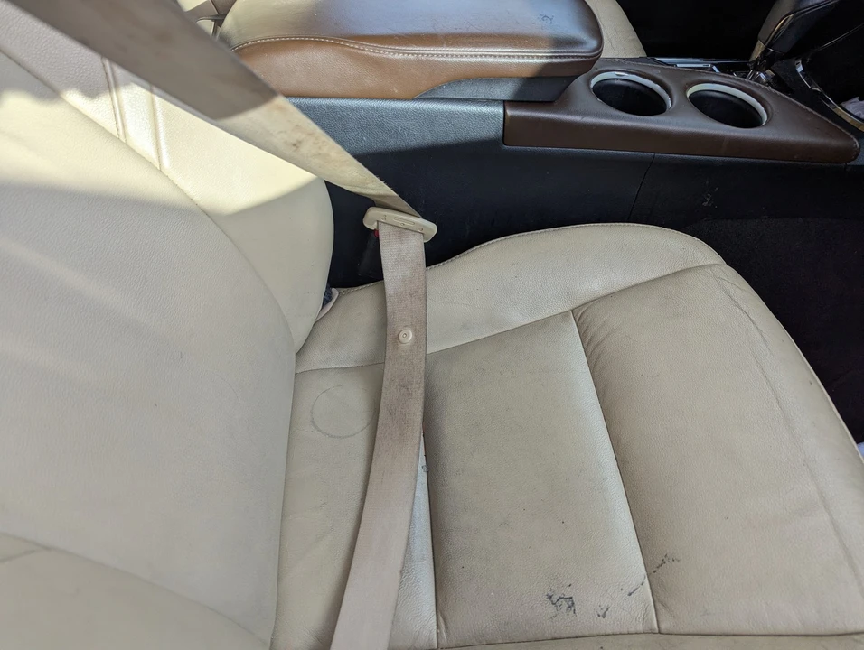 2014 Toyota Avalon 4th Gen - Image 6 of 10