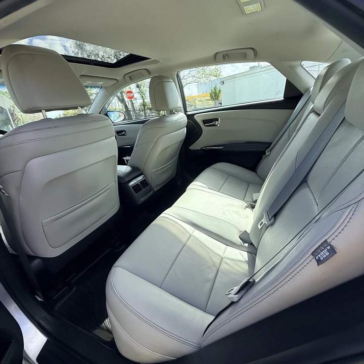 2014 Toyota Avalon 4th Gen - Image 10 of 20