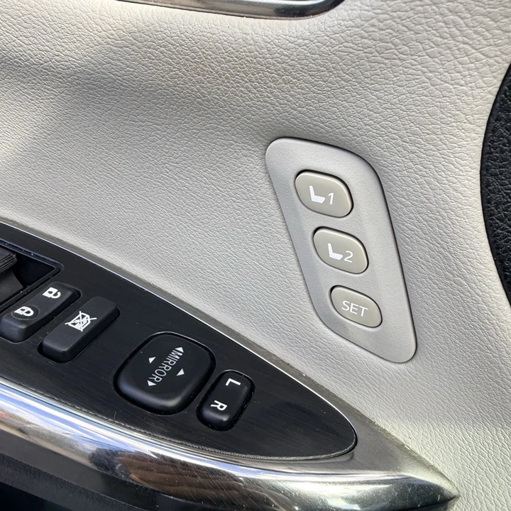 2014 Toyota Avalon 4th Gen - Image 16 of 20