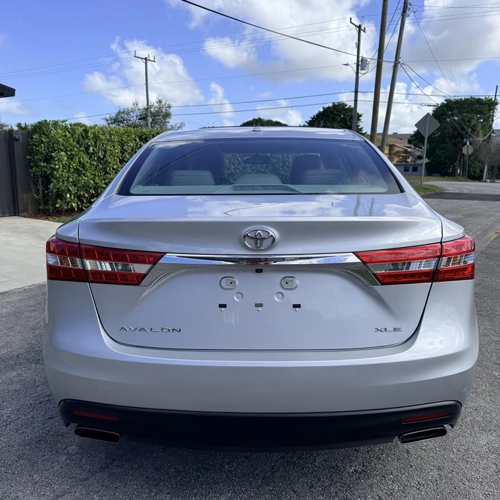 2014 Toyota Avalon 4th Gen - Image 5 of 20