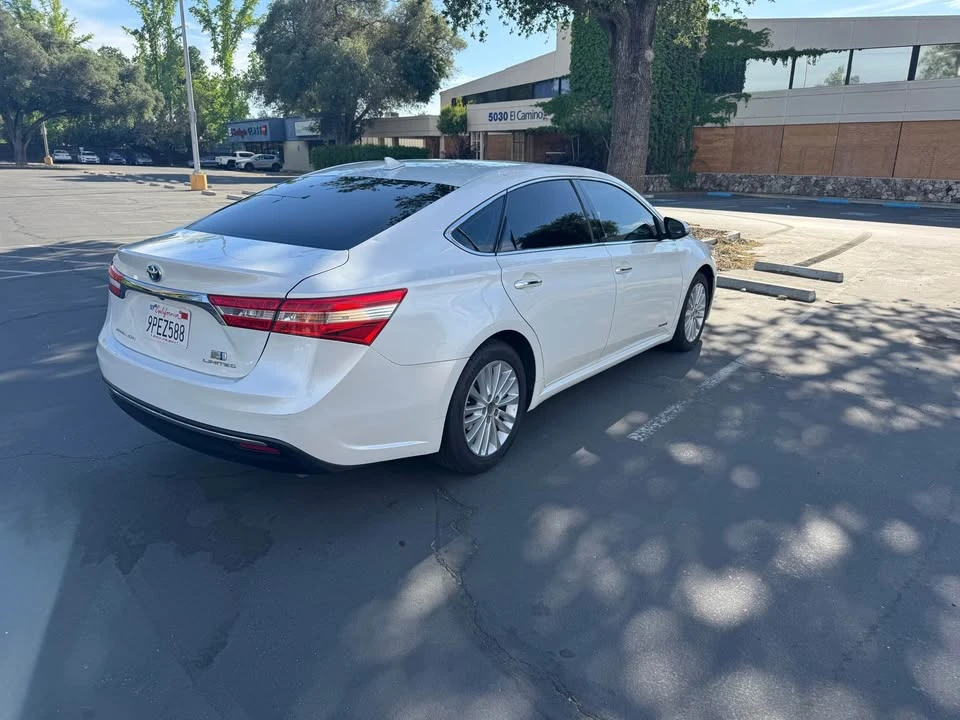 2014 Toyota Avalon 4th Gen - Image 6 of 10