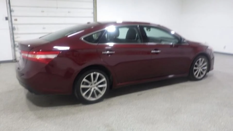 2014 Toyota Avalon 4th Gen - Image 6 of 10