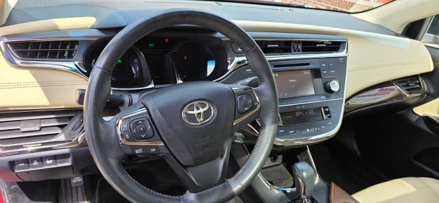 2014 Toyota Avalon 4th Gen - Image 12 of 21