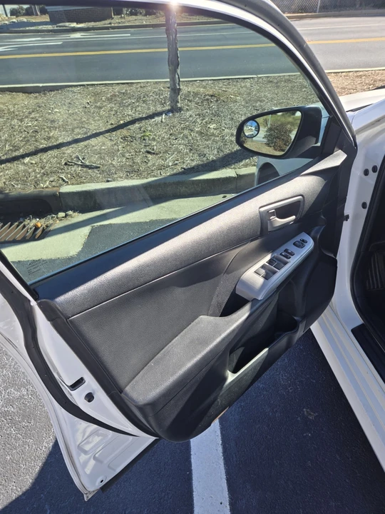 2014 Toyota Camry 7th Gen - Image 9 of 10