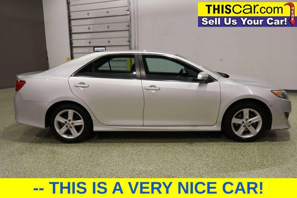 2014 Toyota Camry 7th Gen - Image 10 of 12