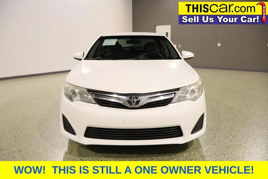 2014 Toyota Camry 7th Gen - Image 2 of 12