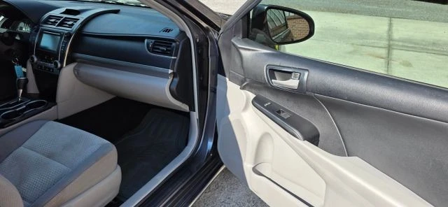 2014 Toyota Camry 7th Gen - Image 16 of 21