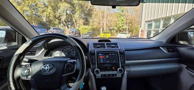 2014 Toyota Camry 7th Gen - Image 13 of 21