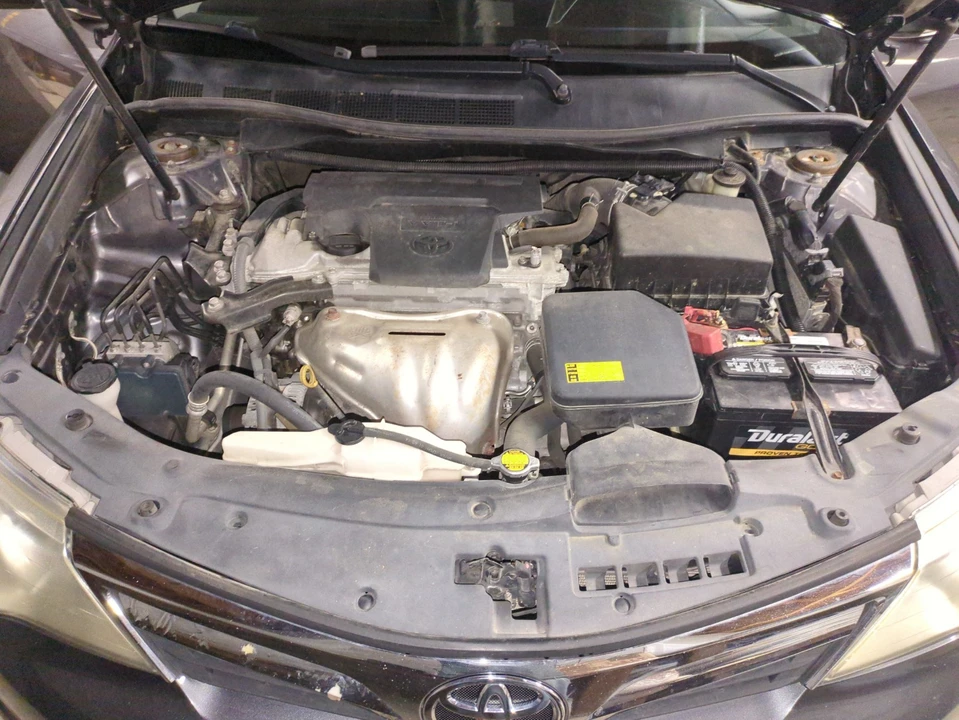 2014 Toyota Camry 7th Gen - Image 20 of 21