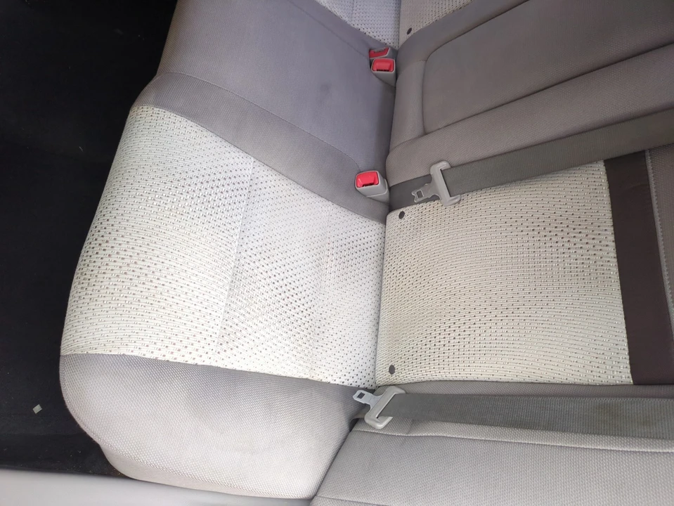 2014 Toyota Camry 7th Gen - Image 15 of 21