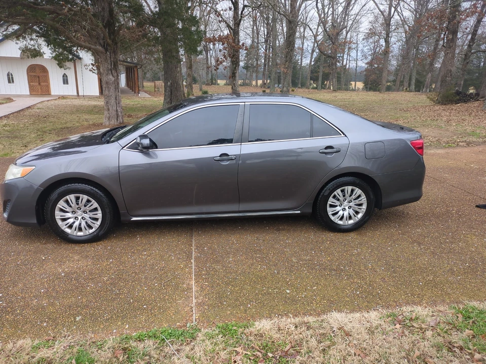 2014 Toyota Camry 7th Gen - Image 4 of 21
