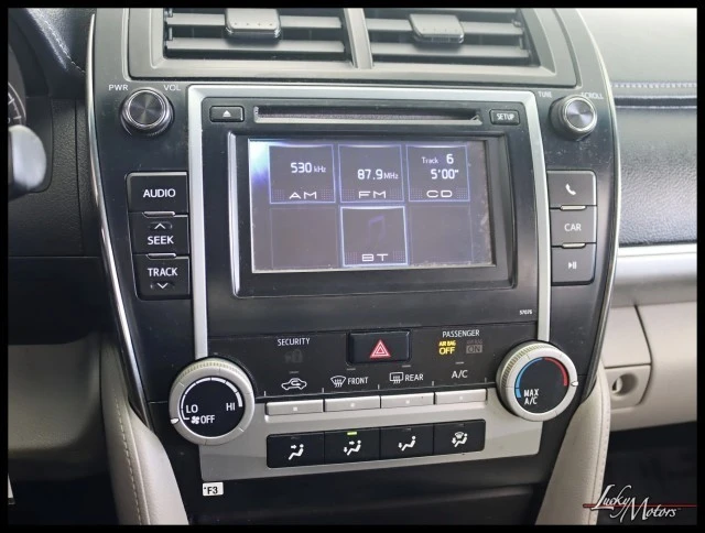 2014 Toyota Camry 7th Gen - Image 15 of 21