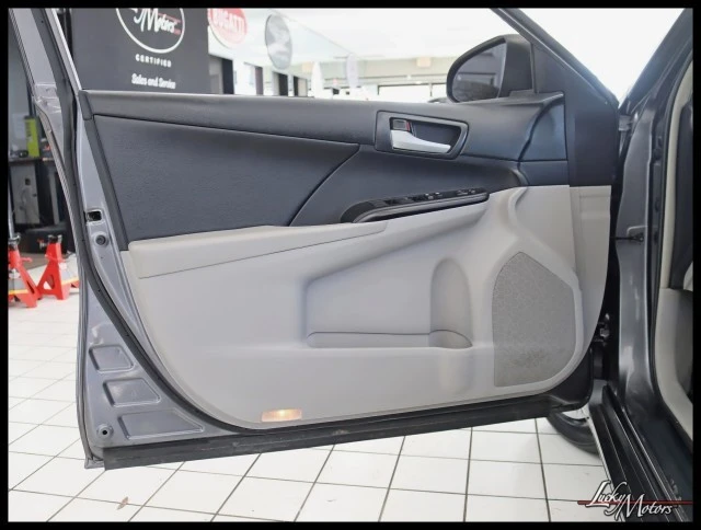 2014 Toyota Camry 7th Gen - Image 21 of 21