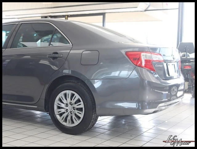 2014 Toyota Camry 7th Gen - Image 8 of 21