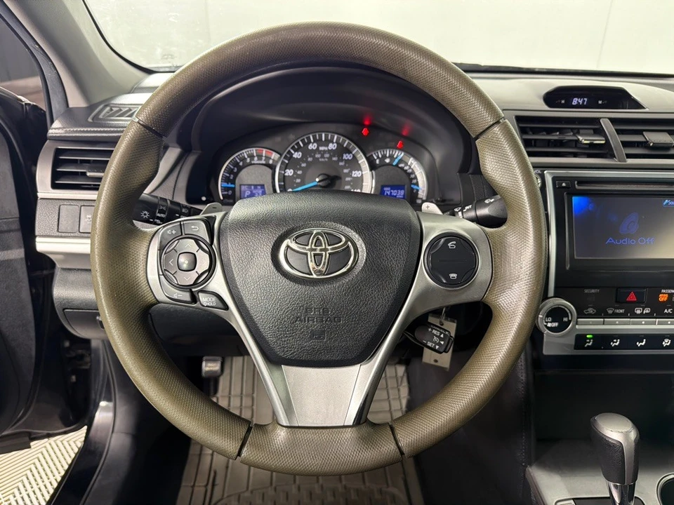 2014 Toyota Camry 7th Gen - Image 12 of 12