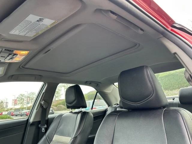 2014 Toyota Camry 7th Gen - Image 10 of 12