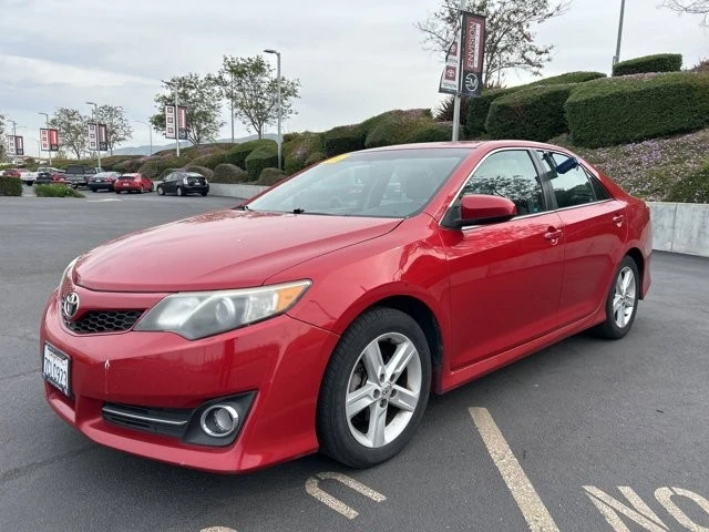 2014 Toyota Camry 7th Gen - Image 2 of 12