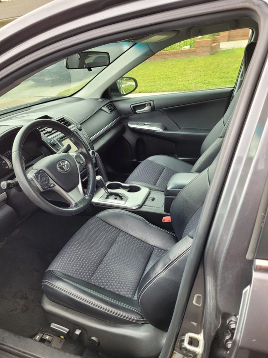 2014 Toyota Camry 7th Gen - Image 7 of 11