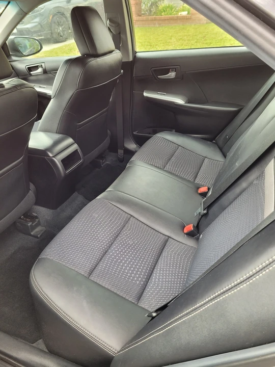 2014 Toyota Camry 7th Gen - Image 8 of 11