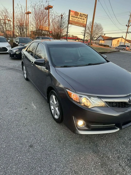 2014 Toyota Camry 7th Gen - Image 2 of 9
