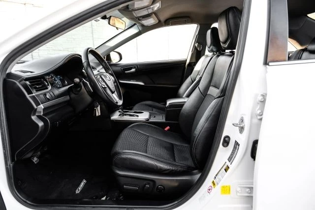 2014 Toyota Camry 7th Gen - Image 4 of 21
