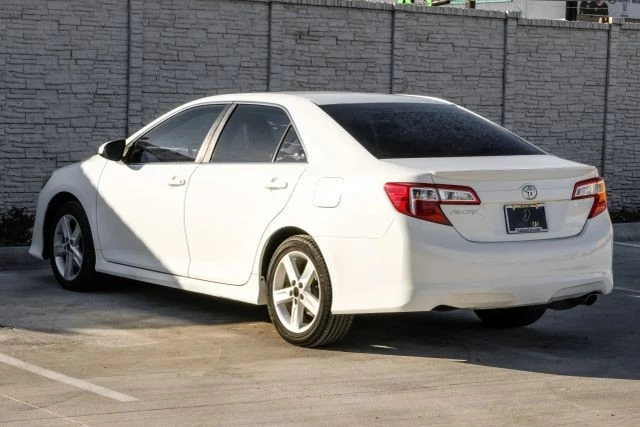 2014 Toyota Camry 7th Gen - Image 11 of 21