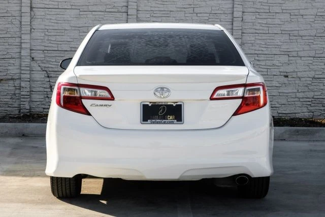 2014 Toyota Camry 7th Gen - Image 10 of 21