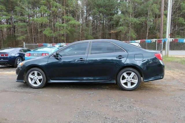 2014 Toyota Camry 7th Gen - Image 6 of 12