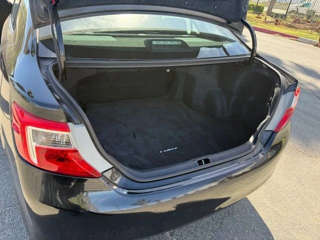 2014 Toyota Camry 7th Gen - Image 16 of 16