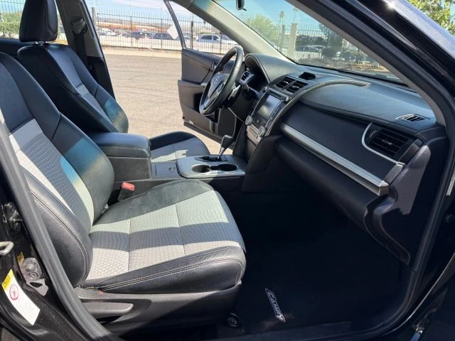 2014 Toyota Camry 7th Gen - Image 15 of 16