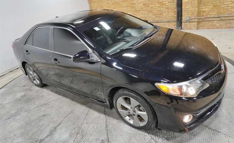 2014 Toyota Camry 7th Gen - Image 6 of 12