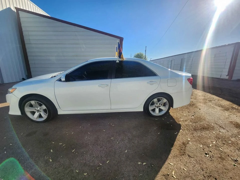 2014 Toyota Camry 7th Gen - Image 2 of 11