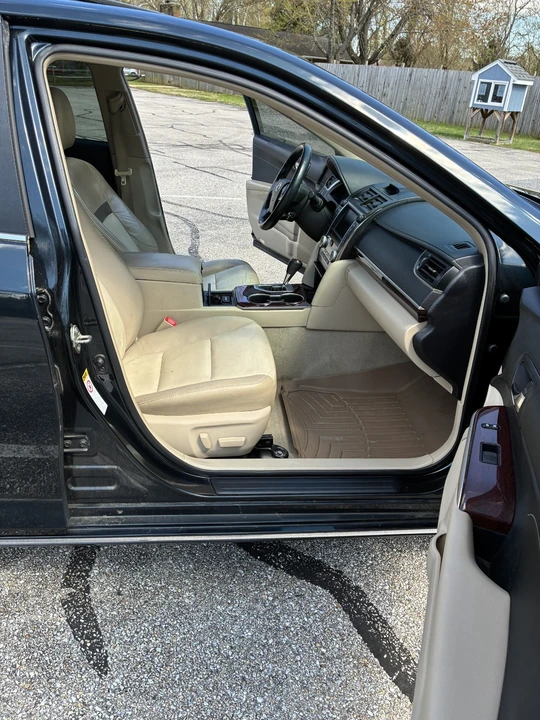 2014 Toyota Camry 7th Gen - Image 10 of 21