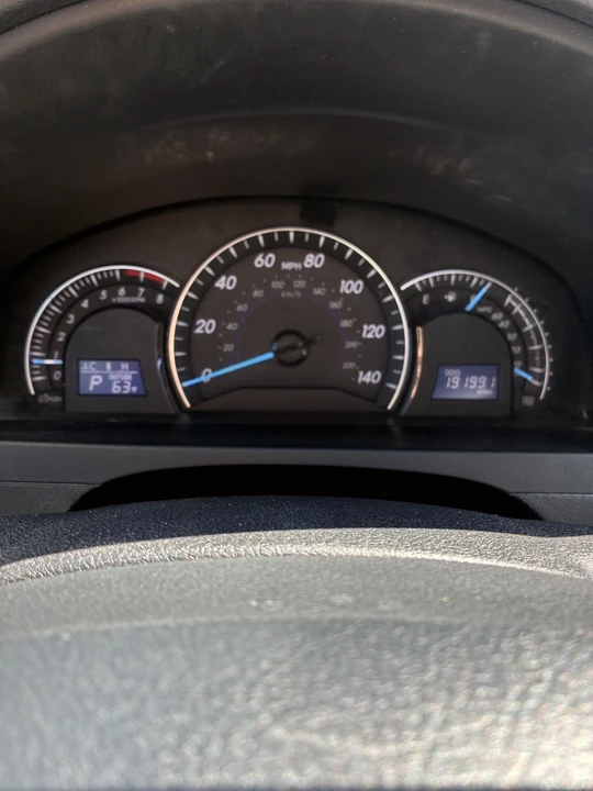 2014 Toyota Camry 7th Gen - Image 2 of 21