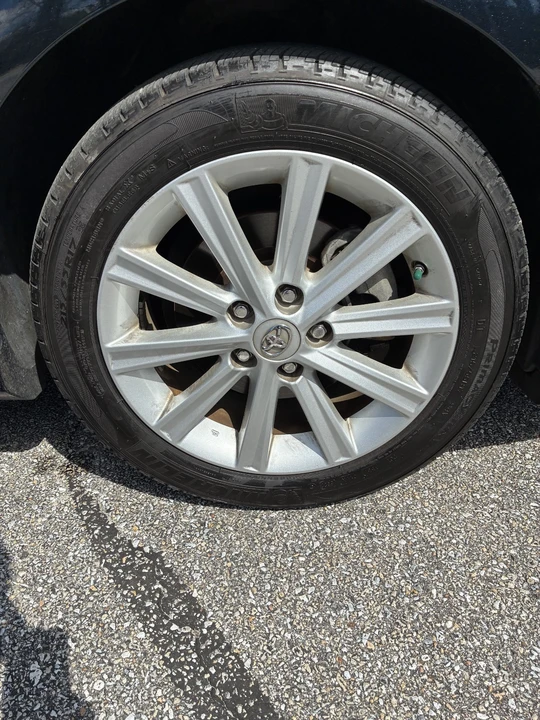 2014 Toyota Camry 7th Gen - Image 15 of 21