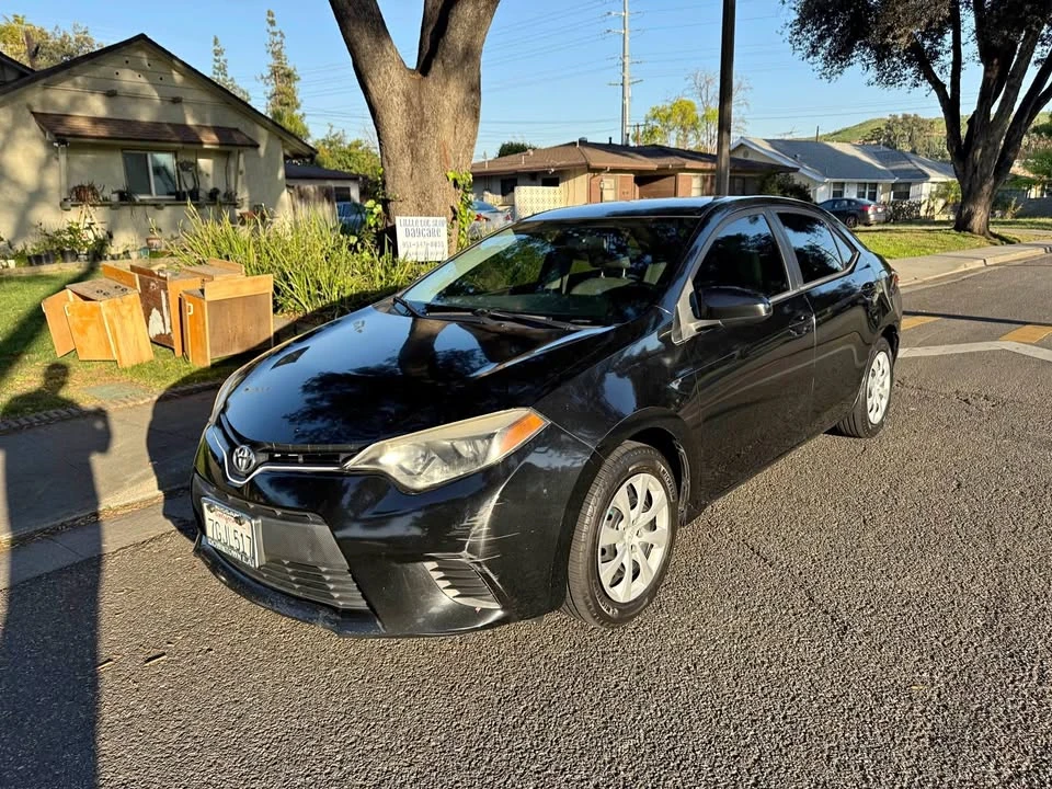 2014 Toyota Corolla 11th Gen - Image 1 of 3