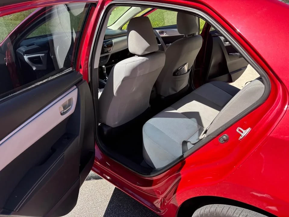 2014 Toyota Corolla 11th Gen - Image 4 of 9