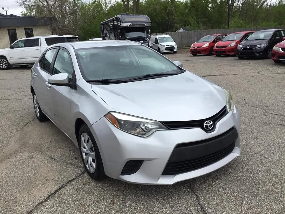 2014 Toyota Corolla 11th Gen - Image 4 of 20